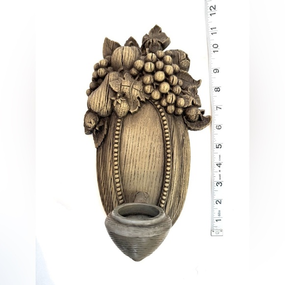 Vintage Homco Gray Weathered Wood Fruit Sconce Candle Holders - Pair (1975) - Picture 2 of 9